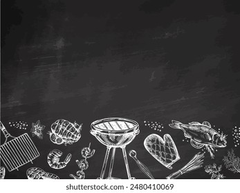 Un conjunto de bocetos dibujados a mano de barbacoa y Elementos de picnic, parrilla de barbacoa, herramientas, pescado a la parrilla, filetes de pescado. Plantilla. Ilustración de Antiguas sobre fondo de pizarra.