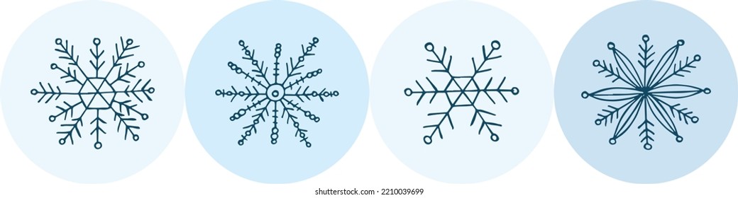 Ein Satz handgezeichneter Schneeflocken. Vektorgrafik im Doodle-Stil. Winterstimmung. Hallo 2023. Frohe Weihnachten und glückliches neues Jahr. Blaue Elemente auf hellblauem Hintergrund.