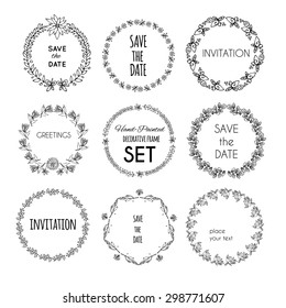 SET Hand-Painted decorative frame. Floral wreaths. Crayfishes elements of pen and ink. Blank labels, labels, badges and postcards. Graphics Doodle flowers, twigs and leaves.A monochrome image.