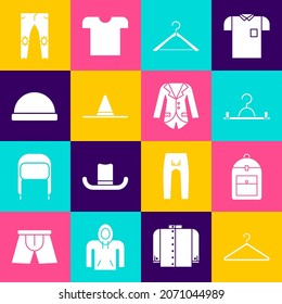 Set Hanger Schrank, Rucksack, Gardener Arbeitshut, Beanie, Pants und Blazer Jacke Icon. Vektorgrafik