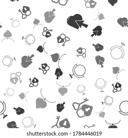 Ajuste el clic del Corazón y el cursor, el Castillo y la tecla en forma de corazón, el espejo de maquillaje redondo y el collar con forma de corazón en un patrón sin fisuras. Vector