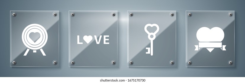 Set Herz und Band, Schlüssel in der Herzform, Love Text und Herz in der Mitte der Darts Ziel. Viereckige Glasplatten. Vektorillustration