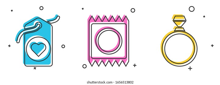 Establecer la etiqueta Corazón, el Condón en el paquete y el icono del anillo de compromiso Diamante. Vector