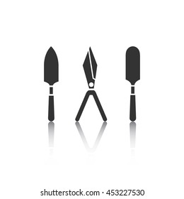 Set of icons - garden tools. 