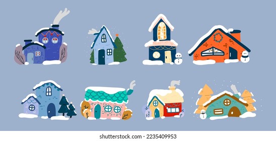 Conjunto de edificios decorados aislados para el año nuevo 2023 y navidades. Edificio con snowman y abetos en el patio, fachada de construcción con linternas para Navidad. Vacaciones y celebraciones, arquitectura de invierno