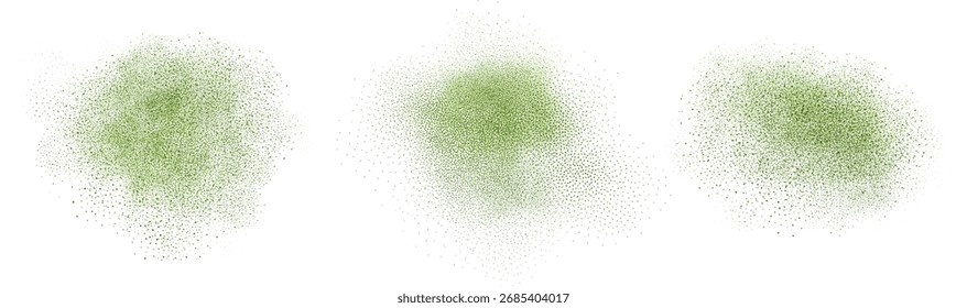  Conjunto de pó de chá matcha verde isolado e respingos de pó com efeito de spray de menta, vista superior sobre fundo branco.