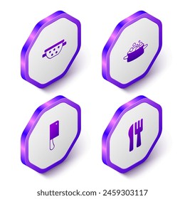 Set Colador de cocina isométrico, olla de cocina, picador de carne y tenedor de cuchillo cruzado icono. Botón hexagonal púrpura. Vector