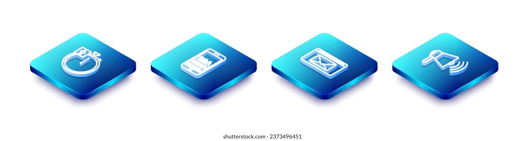 Establece la línea isométrica Stopwatch, Mobile Question and Exclamation, Mail e-mail y el icono Megaphone. Vector