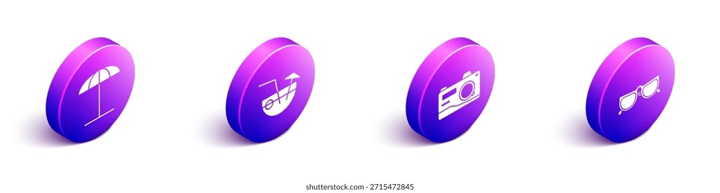 Conjunto de sombrilla protectora solar isométrica para playa, cóctel de coco, cámara de fotos e icono de gafas. Vector