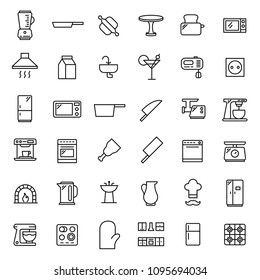 Set of kitchen thin line icons. High quality pictograms of cooking. Modern outline style icons collection. 