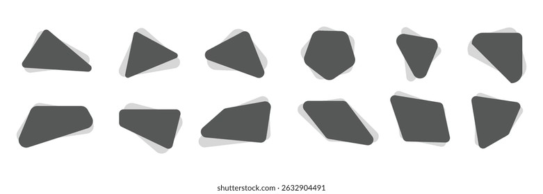 Conjunto de Triângulo do Rótulo com cores pretas. Coleção de plano de fundo de fluido triangular.