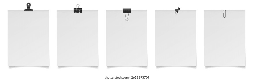 Conjunto de notas de papel grandes com clipes de encadernação, clipe bulldog, clipe de papel e pino de empurrar. Folhas de papel brancas. Titulares de preto	