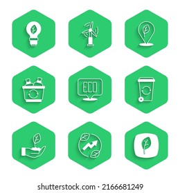 Fijar símbolo Eco de hoja, tapón de ahorro eléctrico en hoja, Papelera de reciclaje, Mano de planta, Ubicación con e Icono de bombilla. Vector