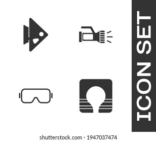 Set Life jacket, Fish, Diving mask and Flashlight icon. Vector