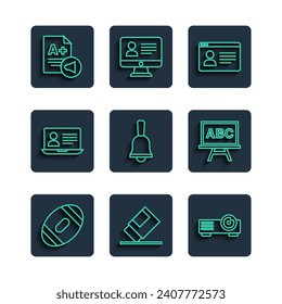 Ajuste la línea Fútbol americano, Borrador o goma, Película, Proyector de medios, Clase en línea, Sonido, Hoja de examen con más grado e icono de cartulina. Vector