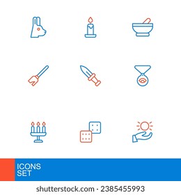 Fijar la línea de la bola levitando sobre la mano, los dados del juego, el candelabro, el Medallón en cadena con el ojo, la escoba de las brujas, la daga, el caldero y el icono de la vela quemando. Vector