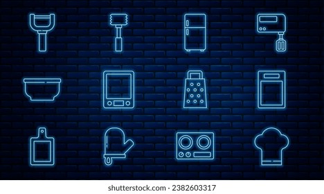 Fija la línea sombrero de chef, tabla de corte, refrigerador, báscula electrónica, Bowl, pelador, grater y martillo de cocina. Vector