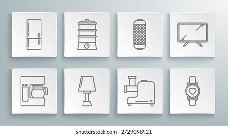 Set line Máquina de café com pote de vidro, Caldeira dupla, Lâmpada de mesa, Moedor de carne de cozinha, Relógio inteligente mostrando a frequência cardíaca, Alto-falante estéreo, Tv e ícone de refrigerador. Vetor