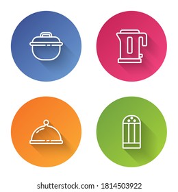 Ponga en línea la olla de cocina, el hervidor eléctrico, cubierto con bandeja de comida y sal. Botón de círculo de color. Vector