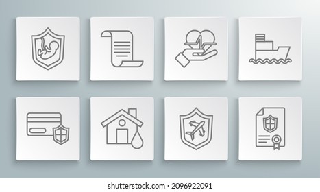Fijar línea Tarjeta de crédito con escudo, Documento, Inundación en la Casa, Avión, Contrato, Seguro de vida en mano, Barco e icono. Vector