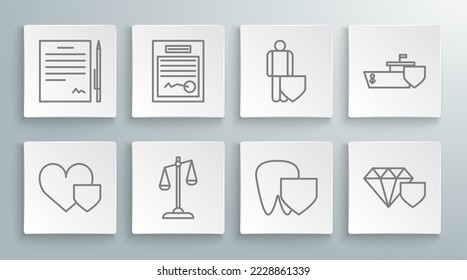 Fijar línea Corazón con escudo, Forma rellena, Escalas de justicia, Diente, Diamante, Seguro de vida, Barco y bolígrafo de contrato. Vector