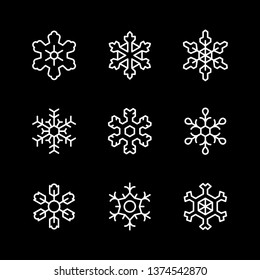 Set line icons of snowflake