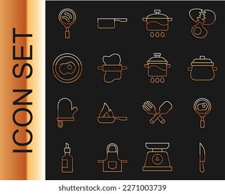 Fijar la línea de Cuchillo, Huevos fritos en sartén, olla de cocina, masa de pasador rodante, Alucinado, Frying y un icono. Vector