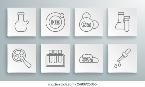 Setzen Sie die Linie Mikroorganismen unter Lupe, Helium, Reagenzglas, CO2-Emissionen in Wolke, Pipette, Mineral Ca Calcium und Symbol. Vektorgrafik