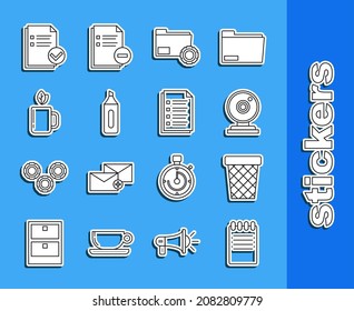 Establecer la línea de bloc de notas, barra de cambios, cámara web, configuración de carpetas con engranajes, lápiz de marcadores, taza de té y hoja, marca de verificación de documento e icono de documento de archivo. Vector