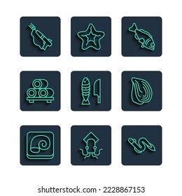 Fijar el pulpo en un plato, el pez anguila, el pescado, con trozos cortados, la tabla de corte del sushi, el arpón de pesca y el icono del mejillón. Vector