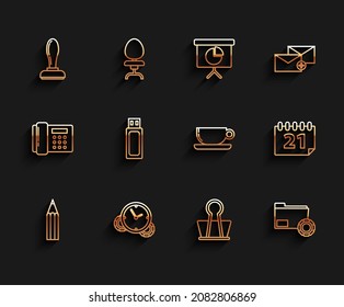 Ajuste el lápiz de línea, la gestión del tiempo, el sello, el clip de enlace, la configuración de la carpeta con engranajes, la unidad flash USB, el icono plano de calendario y café. Vector