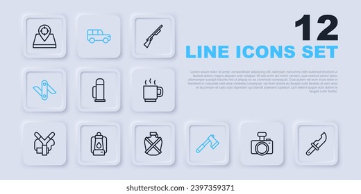 Fijar línea Cámara fotográfica, cuchillo de caza, contenedor Thermos, hacha de madera, ejército suizo, linterna de camping, auto Safari e icono de botella de agua de Canteen. Vector