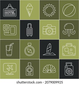 Fijar línea Cámara fotográfica, maleta, medusa, sol, cartón con texto Hotel e icono. Vector