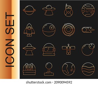 Set line Planet, Comet falling down fast, Robot, Death star, Rocket ship, Saturn and Solar system icon. Vector