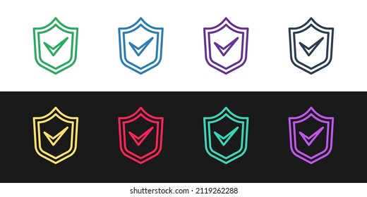Establecer el Escudo de línea con el icono de marca de verificación aislado en el fondo blanco y negro. Seguridad, seguridad, protección, concepto de privacidad. Marcado aprobado.  Vector