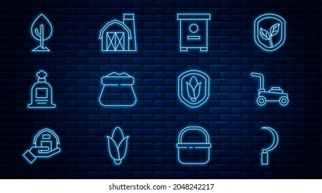 Set-Line-Sichel, Rasenmäher, Bienenstock, Full-Sack, Bäume, Schildmais und Bauernhaus-Symbol. Vektorgrafik