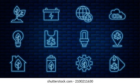 Set Line-Tag mit Recycling, Recycling, Planet Erde und Recycling, Plastiktüten, Leuchtstoffblatt, Anlage, LED-Licht und Auto-Batterie-Symbol. Vektorgrafik