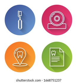 Fije la línea Pincel dental, Reflector Otolaringológico de cabeza, Ubicación clínica dental y Portapapeles con tarjeta dental. Botón de círculo de color. Vector