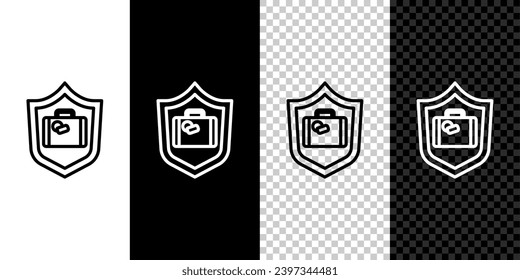 Establecer línea maleta de viaje con icono de escudo aislado en fondo blanco y negro. Seguro de equipaje de viaje. Seguridad, seguridad, protección, concepto de protección.  Vector