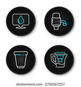 Set-Linie Wasserkrug mit einem Filter, Patrone, mechanische Pumpe für Wasser und Tropfenort-Symbol. Vektorgrafik