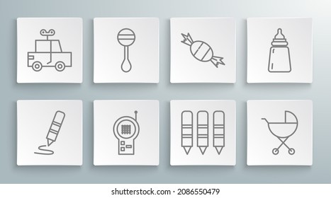 Fijar la línea Cañón de cera para dibujar, juguete de bebé de Rattle, Walkie Talkie de Monitor de Bebé, cañones, cochecito, Candy, botella e icono del coche de juguete. Vector