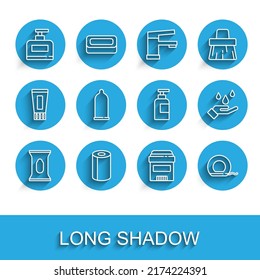 Set-line Wet-Packung, Papierhandtuchwalze, Flasche Shampoo, Antispirantendeodorant, Zahnseide, Kondom, Hände mit Seife und Ikone waschen. Vektorgrafik