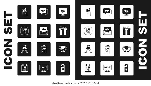 Locación con corazón, sobre de San Valentín, texto de amor, bolso de compras, caja de regalo, burbuja de discurso del corazón, mano y vaso de icono de champán. Vector