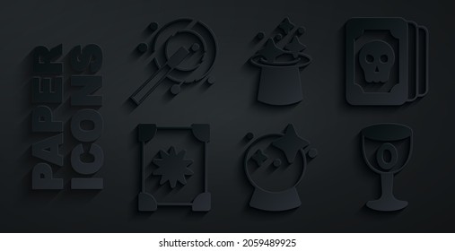 Juego de bola mágica, tarjetas Tarot, libro de magia antigua, goblet medieval, icono de sombrero y varita. Vector