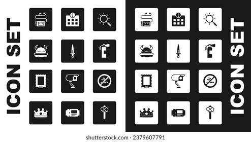Set Magnifying glass, Dagger, Viking Horned Helm, Museumspionage, Feuerlöscher, Information, Kein Rauchen und Bildsymbol. Vektorgrafik