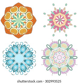 Set Mandalas. Round Ornament Pattern. Snowflakes