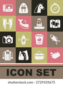 Set Karte von Island, Fisch, Pferd, Wal, Fernglas, Ticket und Leuchtturm Symbol. Vektorgrafik