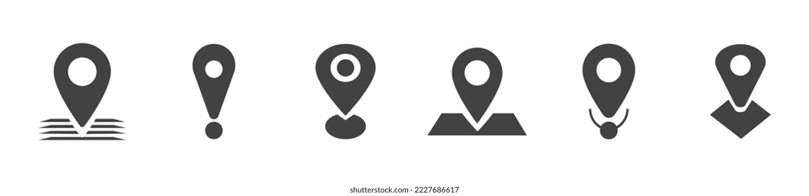 Conjunto de iconos de punto de anclaje de mapa en un fondo blanco.