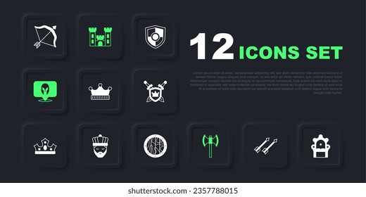 Juego de flechas medievales, trono, corona de rey, polaxe, casco, con, icono del castillo y escudo redondo de madera. Vector