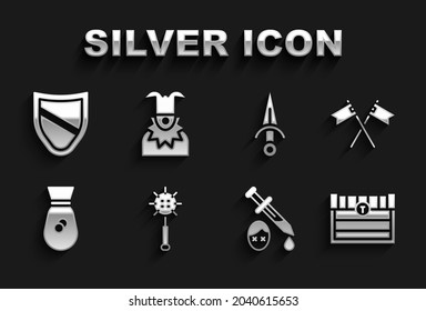 Set Mittelalterliche gepflegte Marschkugel, mittelalterliche Fahne, antike Schatztruhe, Schwert mit Blut, alte Geldtasche, Dagger, Schild und Joker Kopfsymbol. Vektorgrafik